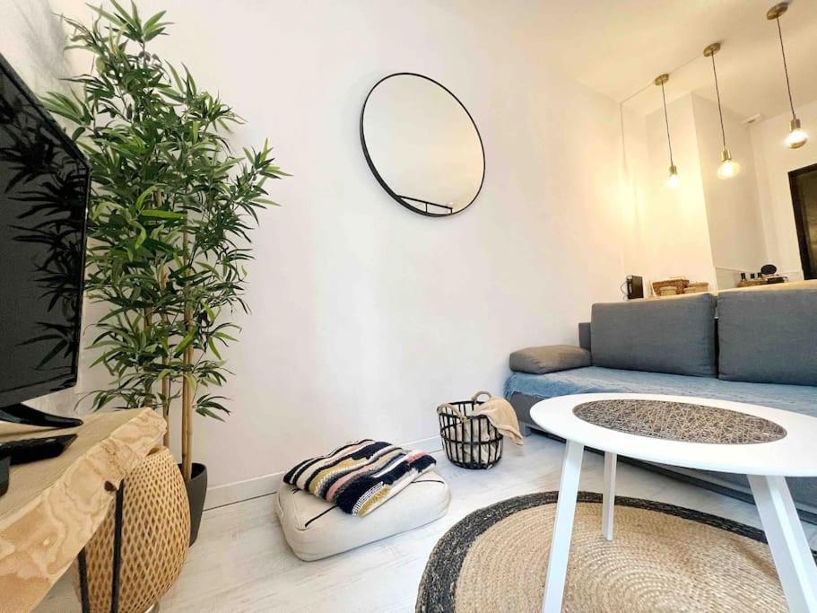 Le Pommeraye Nantes Buitenkant foto